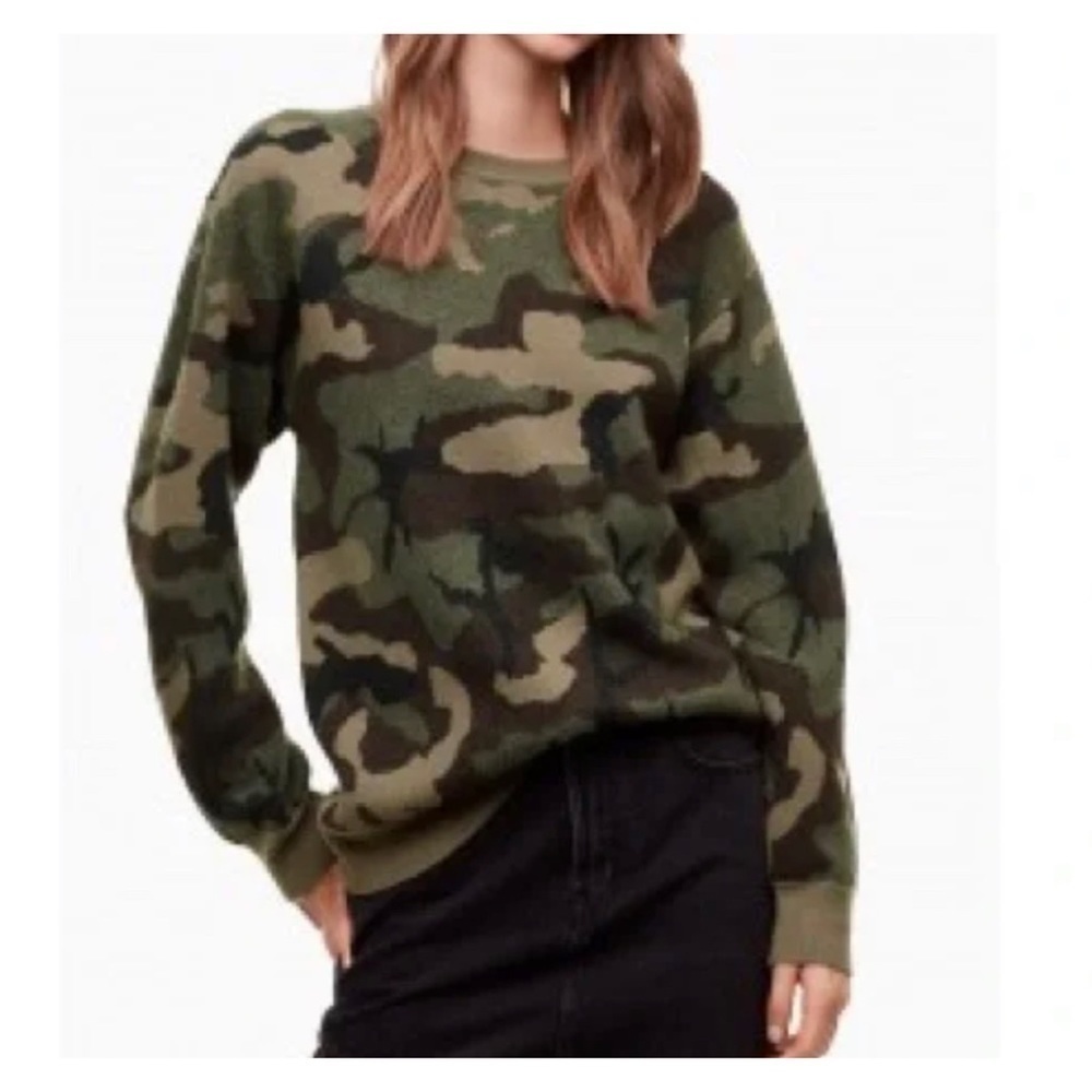 NWOT Aritzia Tna Kiso Camo Camouflage Oversized Boyfriend Wool Blend Sweater M